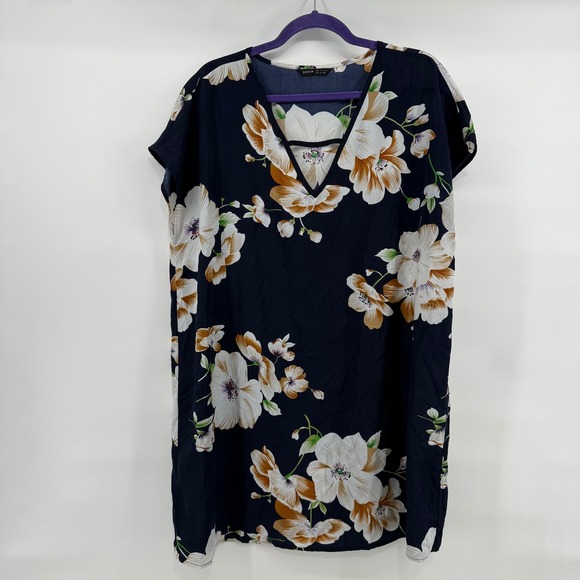 Bundle of 15 Women's XL items - Tops, Blouses, Dresses, & Tunics XL - Picture 6 of 16